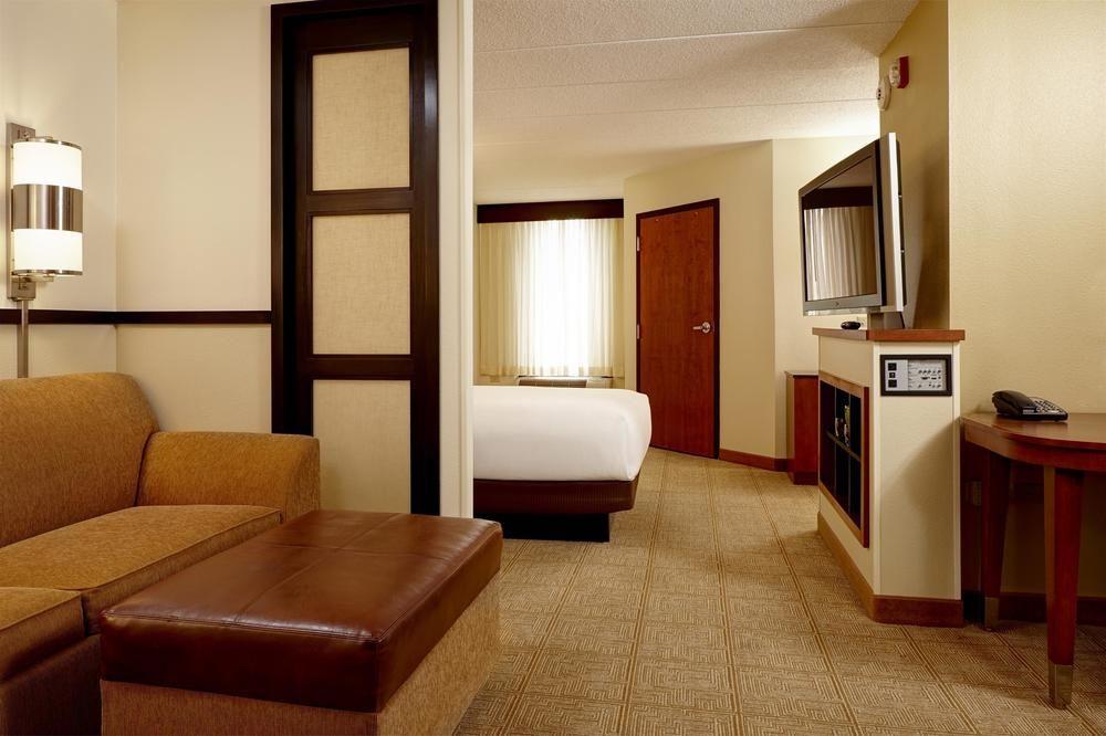 Hyatt Place Ontario/Rancho Cucamonga מראה חיצוני תמונה