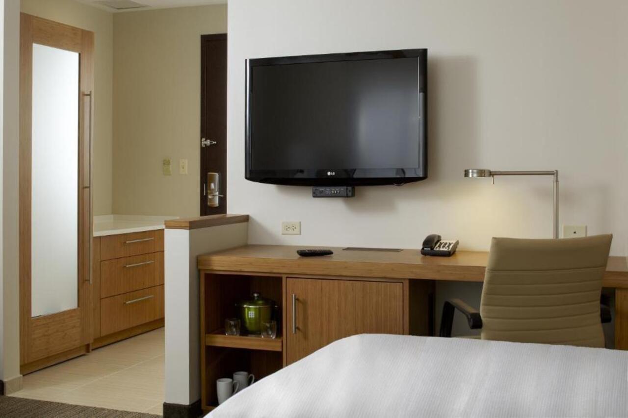 Hyatt Place Ontario/Rancho Cucamonga מראה חיצוני תמונה