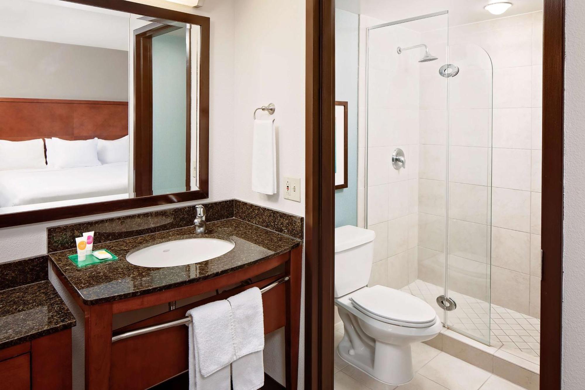 Hyatt Place Ontario/Rancho Cucamonga מראה חיצוני תמונה